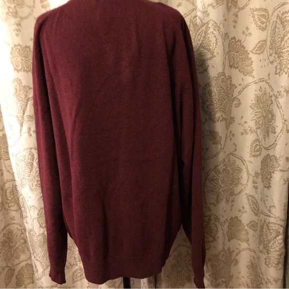 men’s medium L.L.Bean cardigan.  Burgundy.  100% lambswool. - Picture 3 of 4